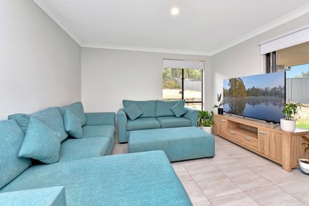 LOW MAINTENANCE LIVING - Photo 2