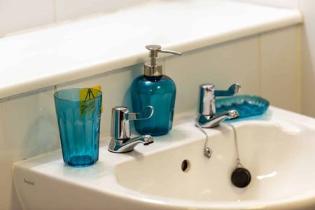 Premium Ensuite - Photo 4