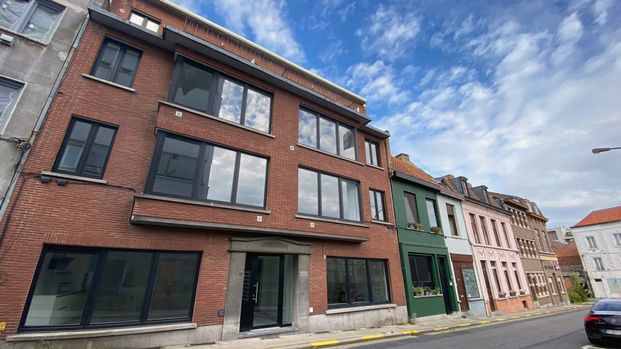 Instapklaar gelijkvloers appartement in het centrum ! - Foto 1