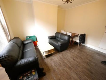 2 bedroom house to rent - Photo 3