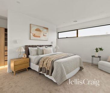 37A MacDonald Avenue, Altona North VIC 3025 - Townhouse For Rent | ... - Photo 6