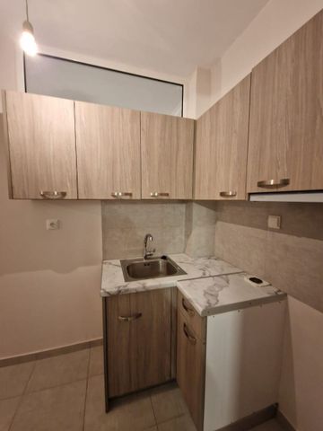 Studio/Γκαρσονιέρα για ενοικίαση Θησείο (Ιστορικό Κέντρο) - Photo 3