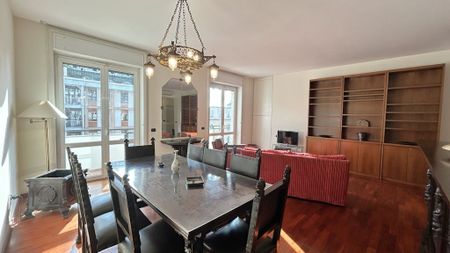 Via Edmondo de Amicis, Milan, Lombardy 20123 - Photo 3