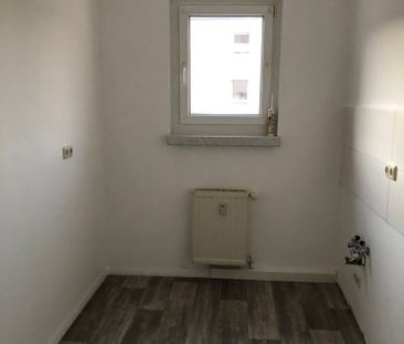 *SCHÖN-RENOVIERTE 2-RAUMWOHNUNG * - Foto 5