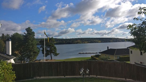 Bränningestrandsvägen, Södertälje - Photo 1