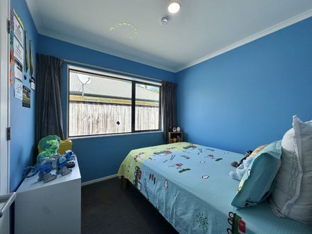 3-Bedroom Home in Trentham - Photo 3