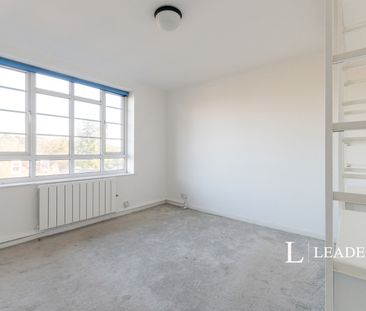 3 bedroom apartment to rent Suffolk Road, Bournemouth, Dorset, BH2 - Photo 5