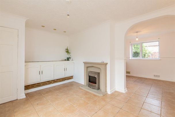 2 bed House - End Terrace To Let - Photo 1
