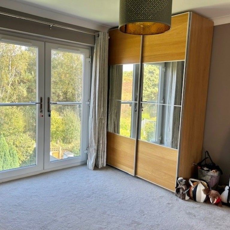 Poole, Dorset - Photo 1