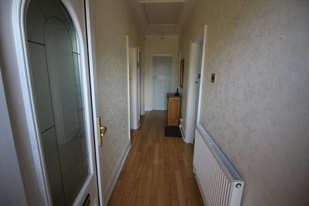 2 bed Detached Bungalow - Photo 2