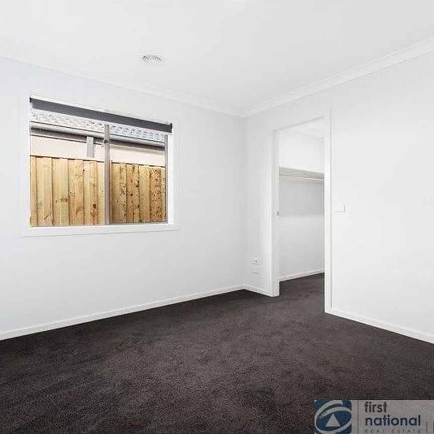 40 Dodson Road, Officer - Photo 1