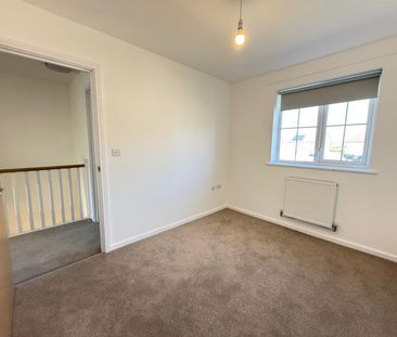 3 Bedroom House To Rent - Photo 3