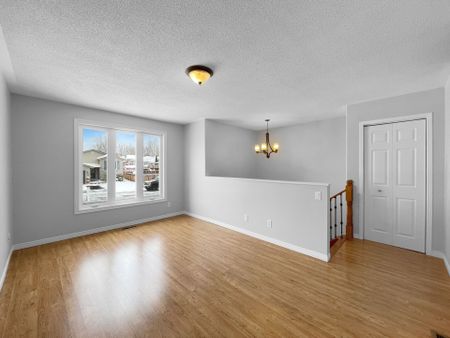 For Lease - 143 Nicholas Street, Quinte West, Ontario - Photo 3