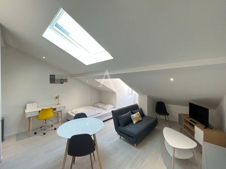 Location Appartement 1 pièce 29m² - Photo 3