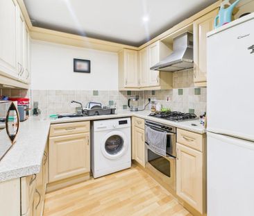 2 bedroom flat to rent - Photo 6