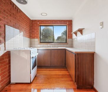 SUPERB LOCATION - Photo 4