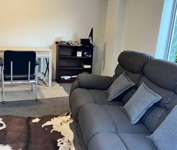 1 Bedroom - Hillpark - Photo 5