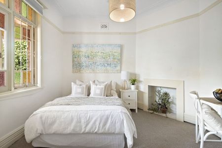 35 Montague Road, Cremorne, NSW 2090 - Photo 4