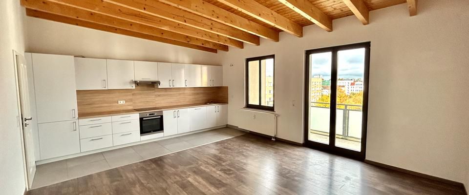 Wunderschöne 4-Raumwohnung mit Balkon und Einbauküche - Photo 1