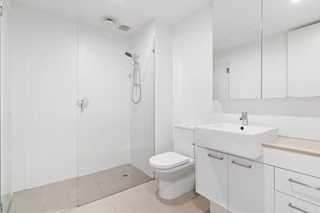2/11 Narong Road, Caulfield North VIC 3161 - Apartment For Rent | Domain - Photo 4