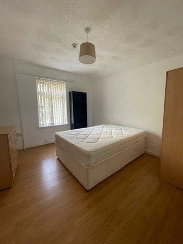 4 bedroom house to rent - Photo 3