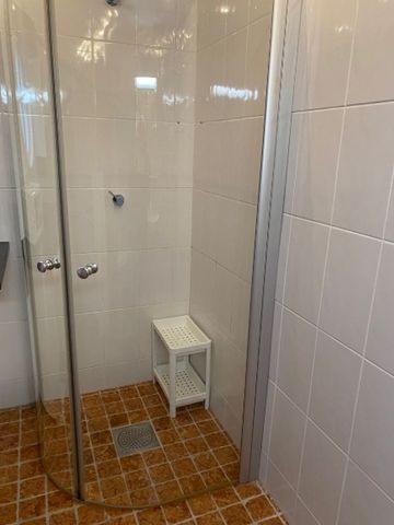 Farsta - 1rok - tillsv - 7.000kr/mån - Photo 5