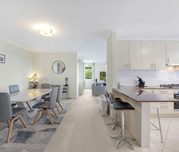 Spacious 3-Bedroom Apartment in Prime Cammeray Location - Photo 2
