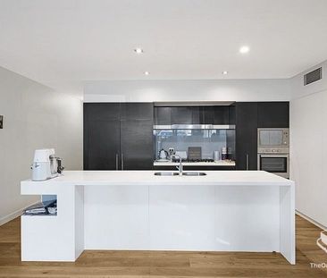ICEWORKS PADDINGTON - A PERFECT COMBINATION - 3 VERY SPACIOUS BEDROOMS - Photo 4