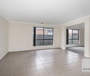 Easy-Care Living with Premium Amenities in Deer Park - Photo 5