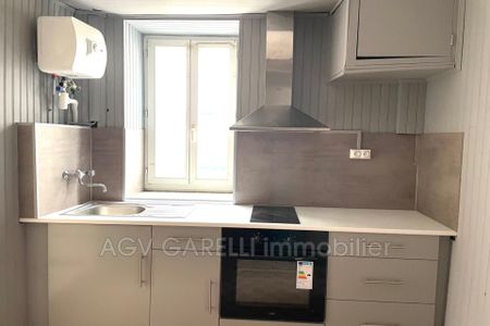 Location Appartement 1 pièce 25m² TOULON 83000 - Photo 3