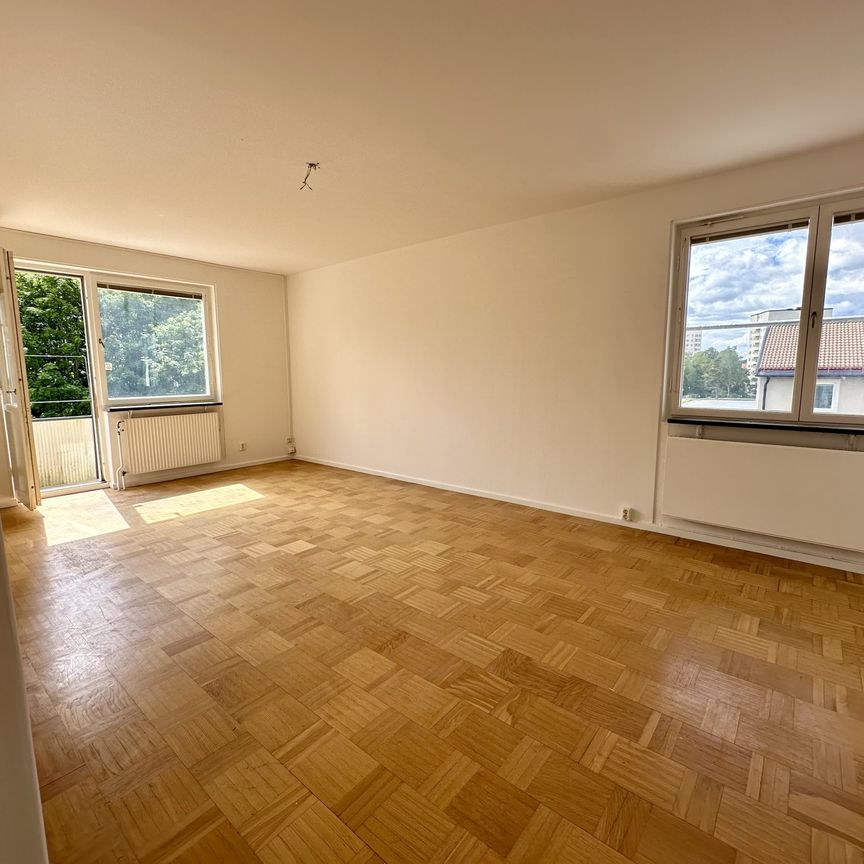 Sjösabrinken, Bandhagen - Foto 1