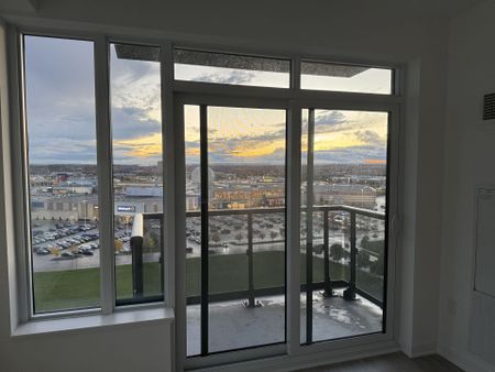 For Lease - 2495 Eglinton Avenue Unit# 1404, Mississauga, Ontario - Photo 3