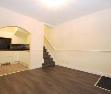 1 bedroom semi-detached house to rent - Photo 1