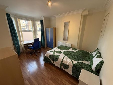 3 bedroom house to rent - Photo 3