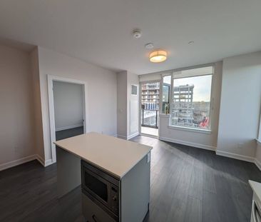 For Lease - 3220 William Coltson Avenue Unit# 622, Oakville, Ontario - Photo 2