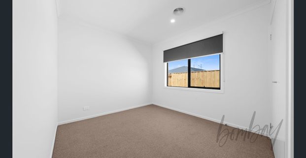 12 Topiary Way, Donnybrook, Vic 3064 - Photo 1