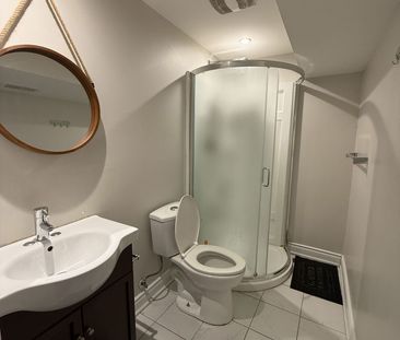 For Lease - 420 Hansen Road Unit# 01, Brampton, Ontario - Photo 4