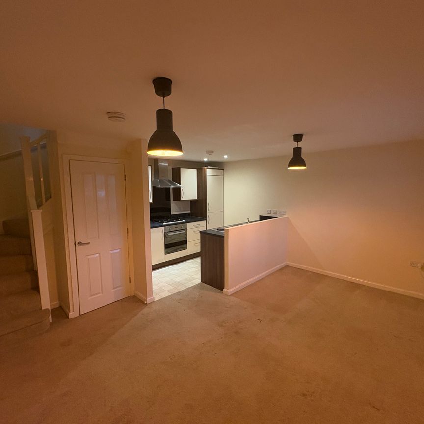 Heol Cae Tynewydd, Loughor, SA4 6PW - Photo 1