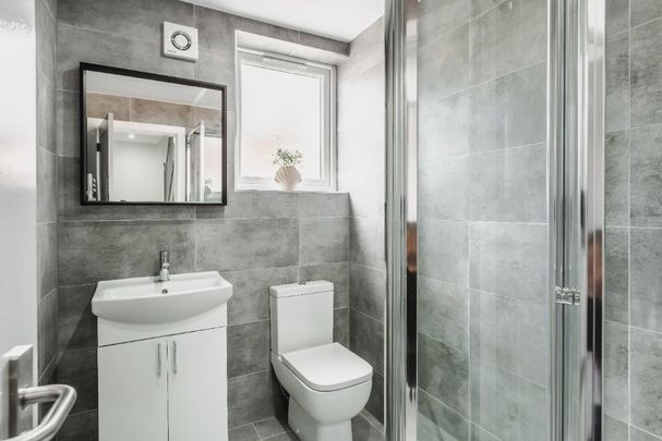 6 bedroom house to rent - Photo 1