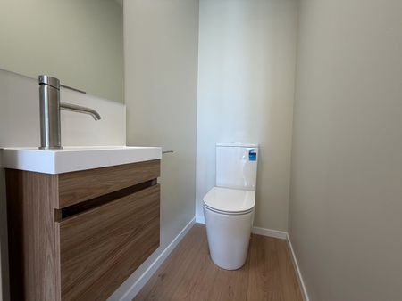 3 Bedrooms on Tirimoana Rd - Photo 4