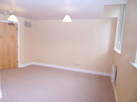 Howgate House, 3 Wellington Road, Dewsbury, WF13 - Photo 1