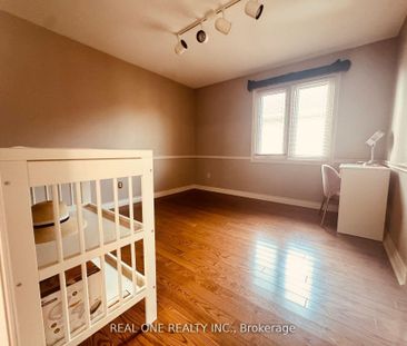 For Lease - 3 Elmsley Drive, Richmond Hill, Ontario - Photo 2