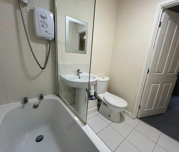 Flat to rent on - Photo 4