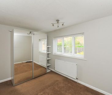 2 bedroom semi-detached house to rent - Photo 6