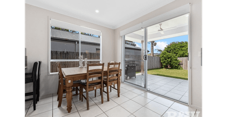 Bayside Living For The Whole Family - Photo 3