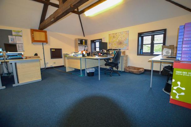 Land to rent - Photo 1