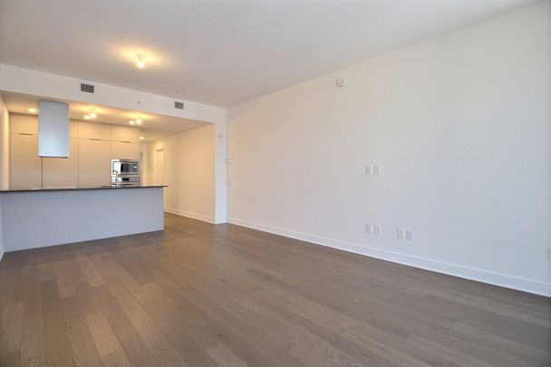 Condo for rent, Montréal (Ville-Marie) - Photo 1