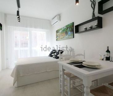 Alquiler de estudio en Calle la Loma, 107 - Photo 1