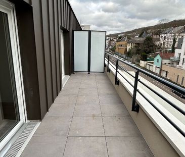 Location Appartement 2 pièces 42m² - Photo 5