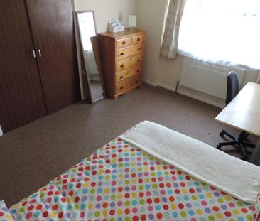 3 bedroom house to rent - Photo 3